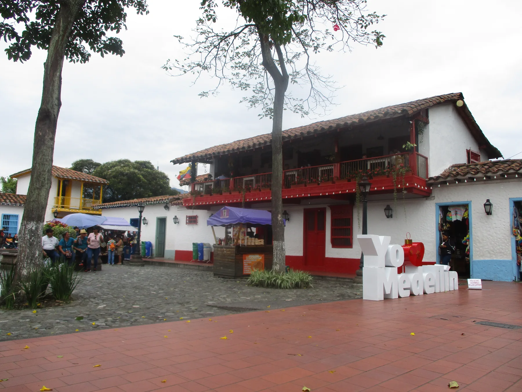 Vista de Medellin durante el city tour privado